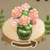 バラの花瓶の飾り左猫と秘密