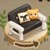 モダンなレザーソファ猫と秘密の森